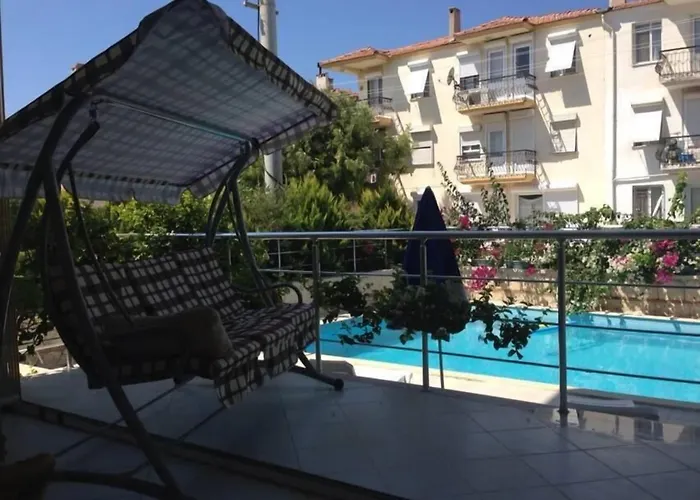 Zeytin Apart Otel Çeşme